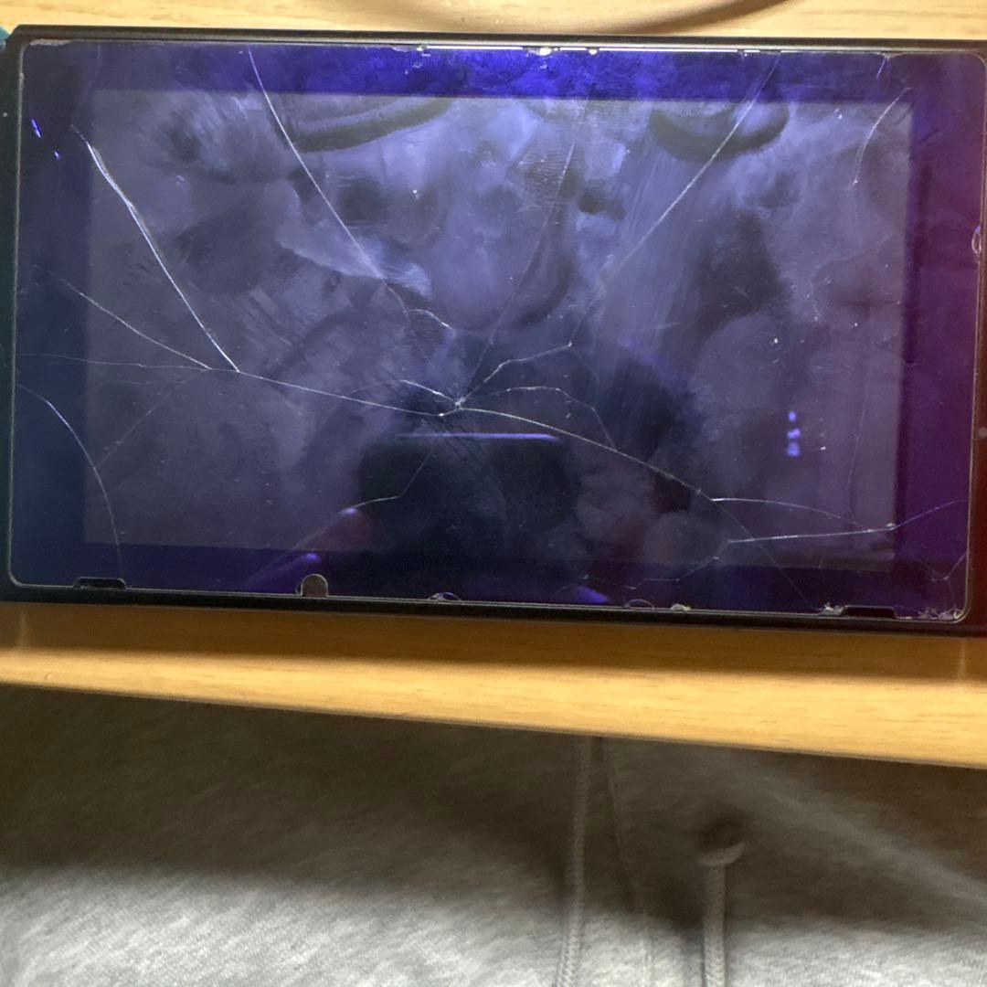 ジャンク品Nintendo Switch 本体 青/赤 充電器付き