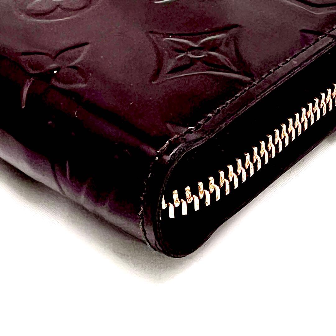 【極美品】 ルイヴィトン ヴェルニ アマラント ジッピーウォレット M93522