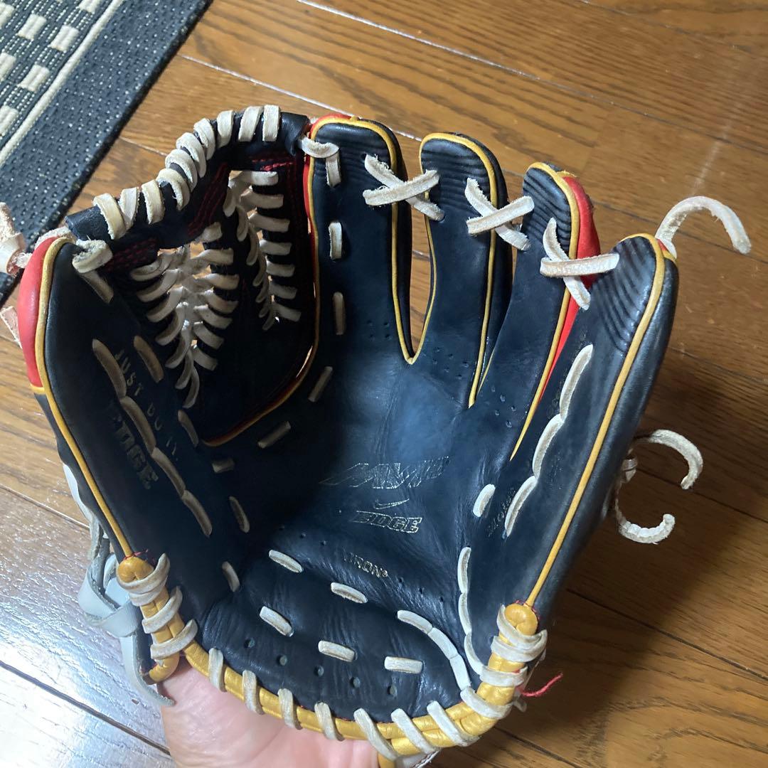 MVP EDGE 軟式グローブ