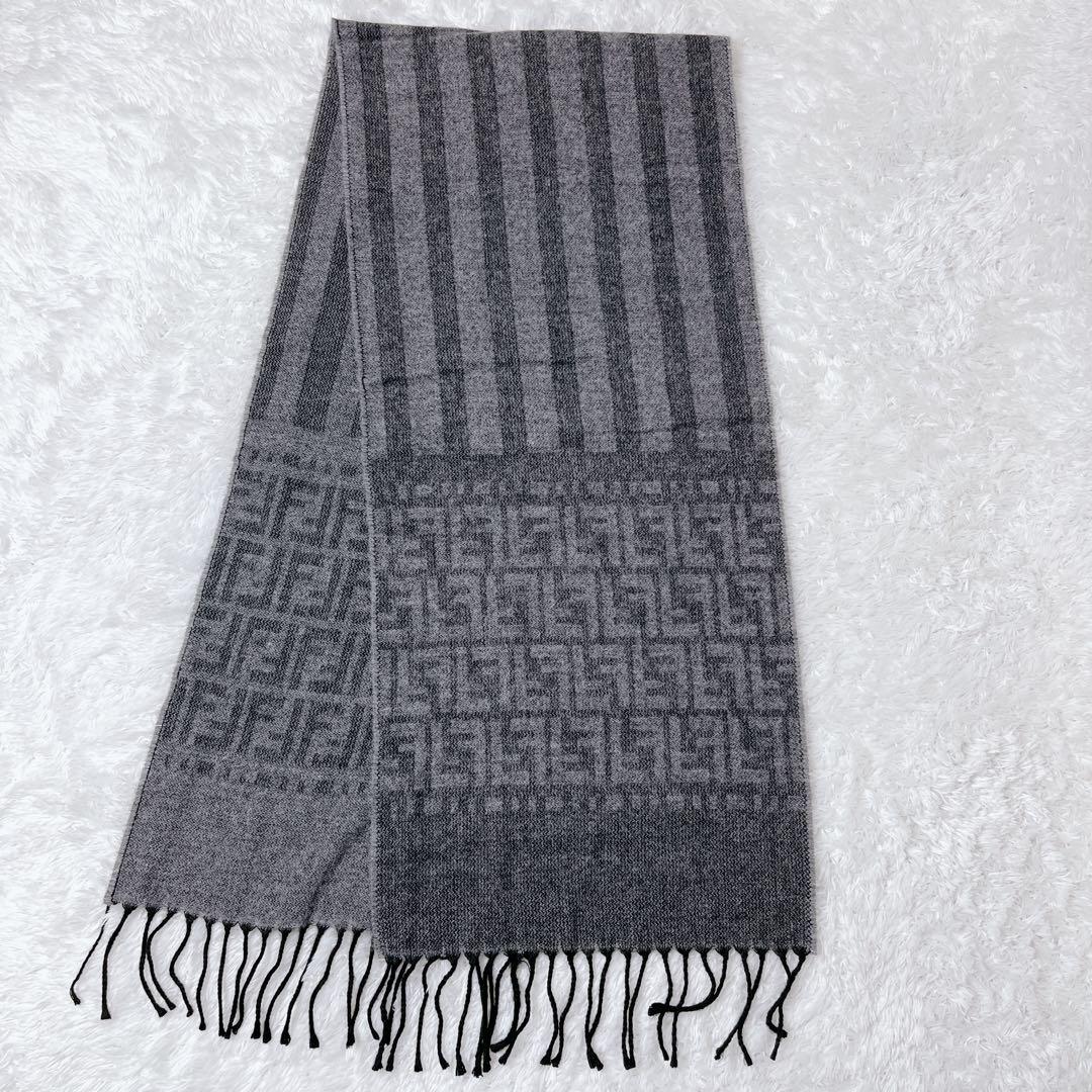 FENDI フェンディ スカーフ マフラー ズッカ柄 フリンジ