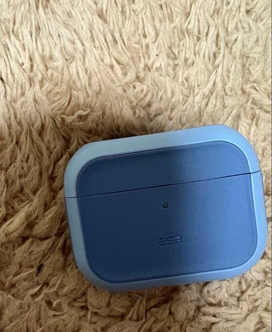S*b様 AirPods Pro 3 本体 ESRケース付き