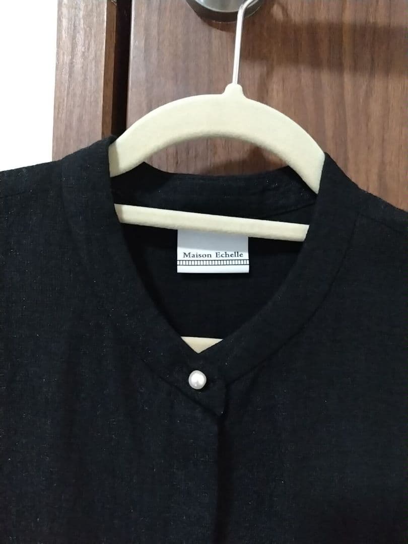 メゾンエシェル　リネンライクペプラムブラウス