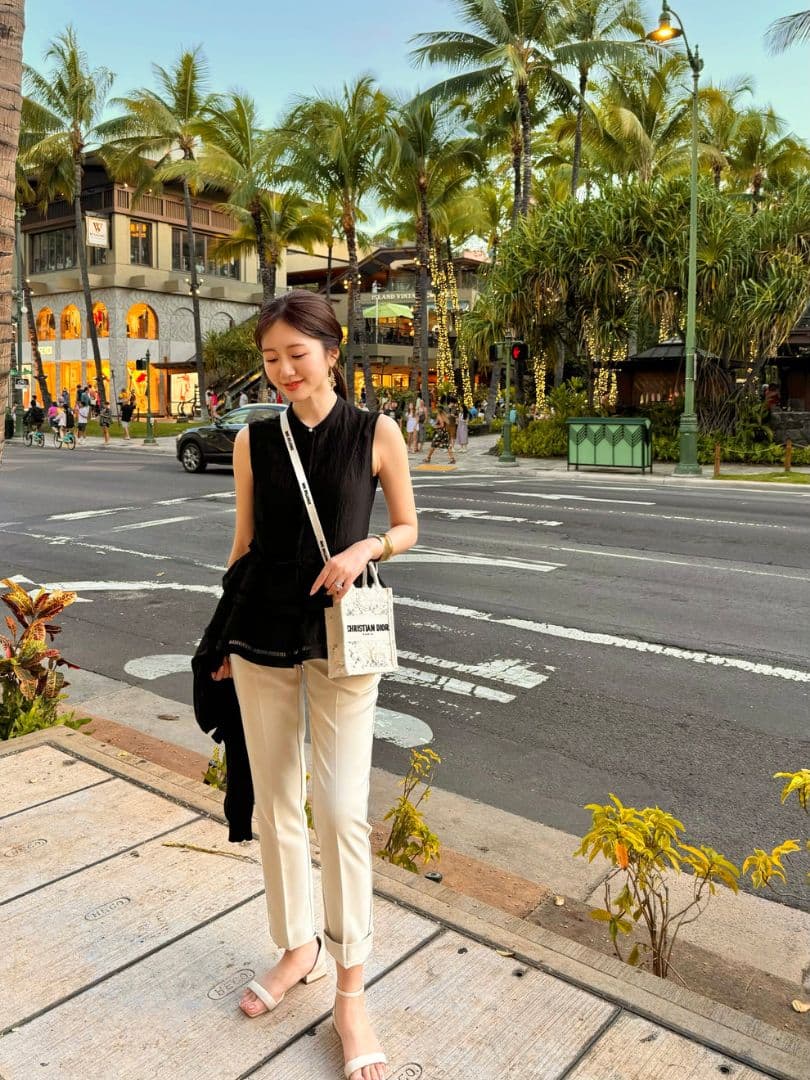 メゾンエシェル　リネンライクペプラムブラウス