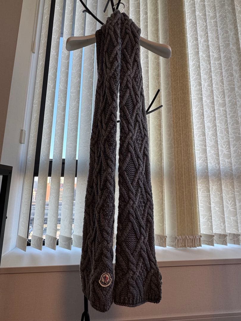 Moncler ケーブル編み ニットマフラー グレー
