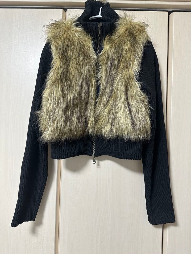 アクレント ファーアウター