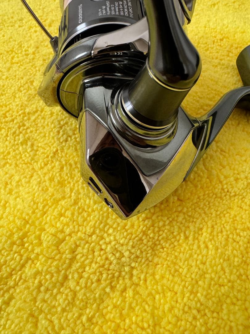 シマノ 22ステラ　スピニングリール C2000S 美品