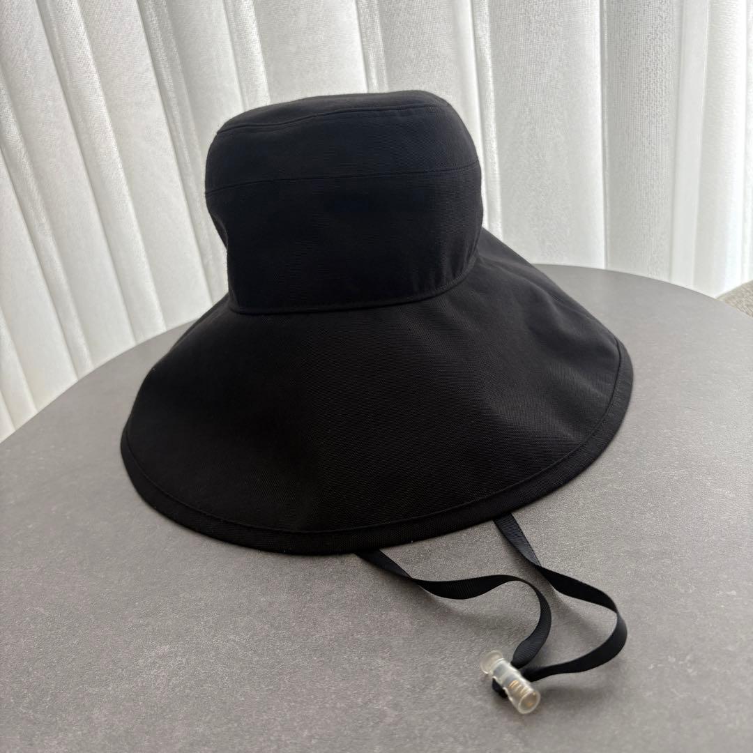 サンバリア 100 ナチュラルハット ブラック 黒 顎紐付き 完全遮光 UV