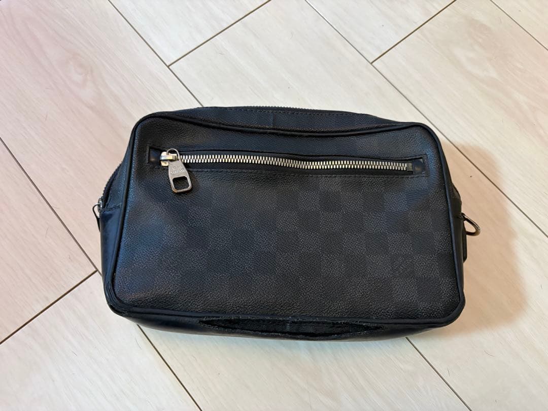 Louis Vuitton ブラック ダミエ