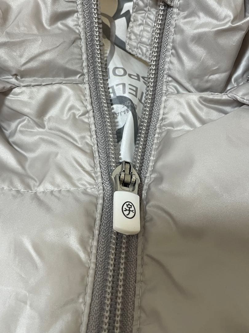 【美品】CASTELBAJAC ダウンジャケット シルバー 44 ゴルフウェア