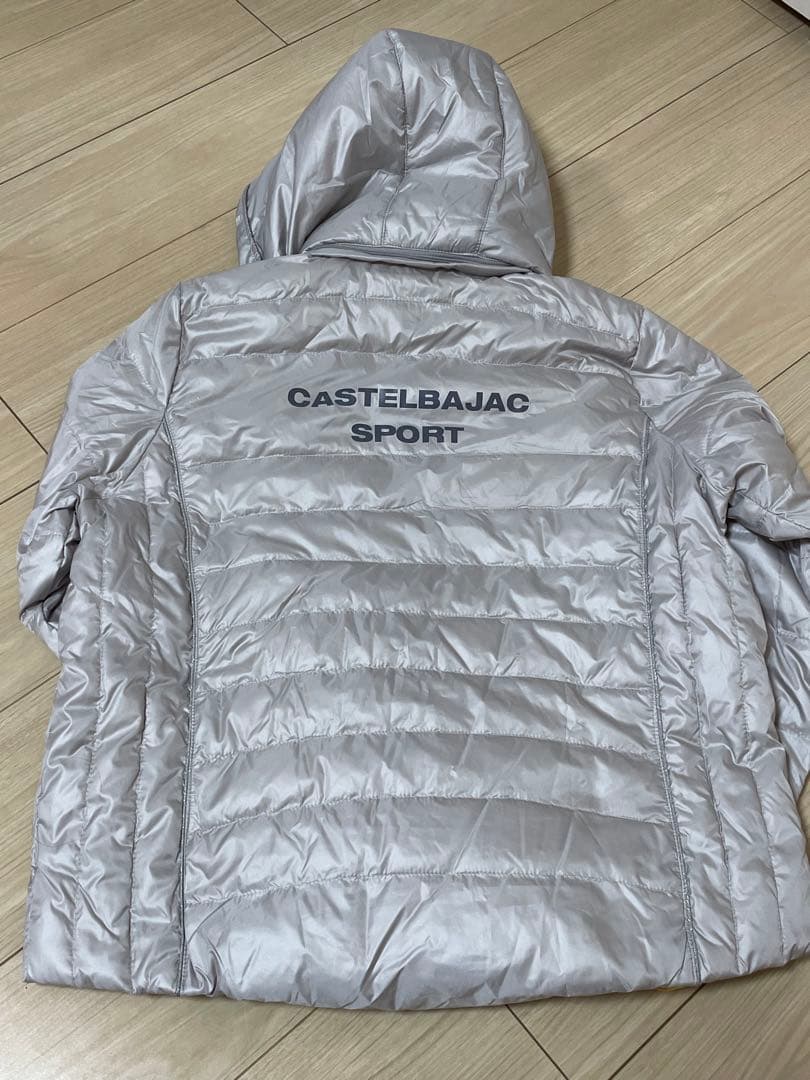 【美品】CASTELBAJAC ダウンジャケット シルバー 44 ゴルフウェア