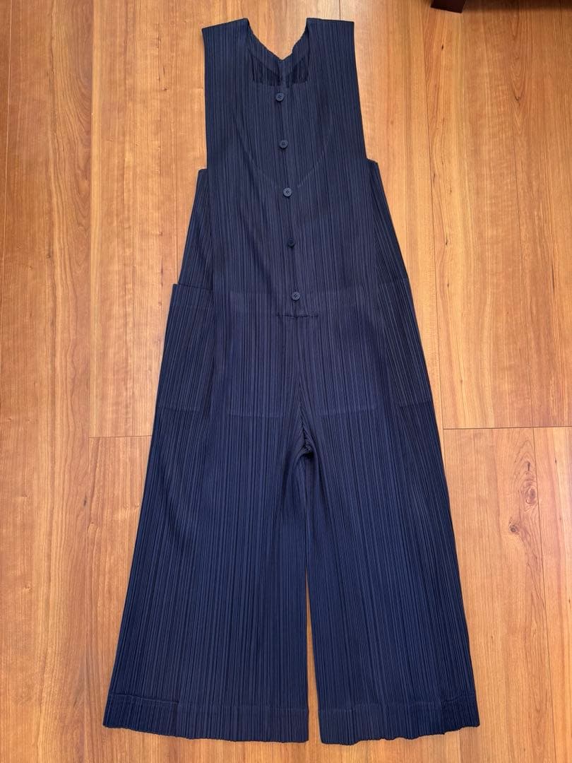 美品 PLEATS PLEASE ネイビー オールインワン