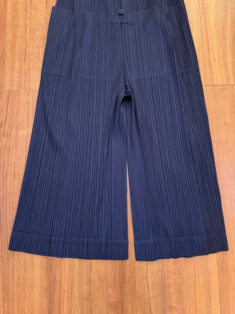 美品 PLEATS PLEASE ネイビー オールインワン