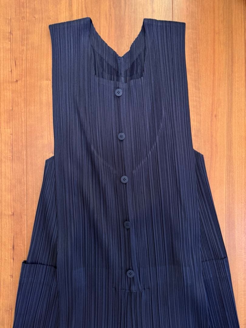 美品 PLEATS PLEASE ネイビー オールインワン