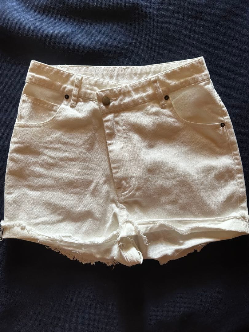 DIANTEロールアップショートパンツ