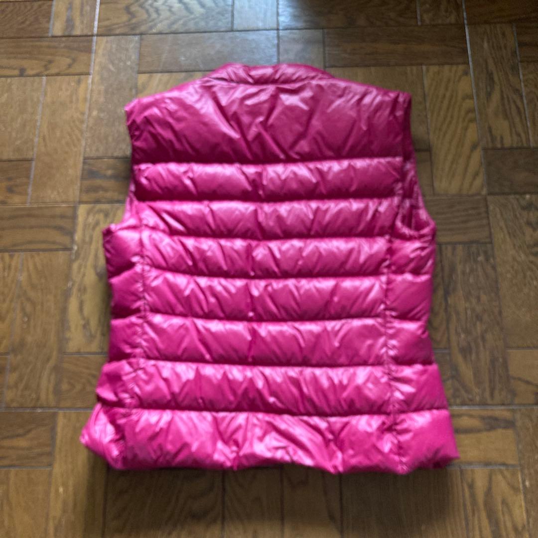 プラダ ダウンベスト ピンク