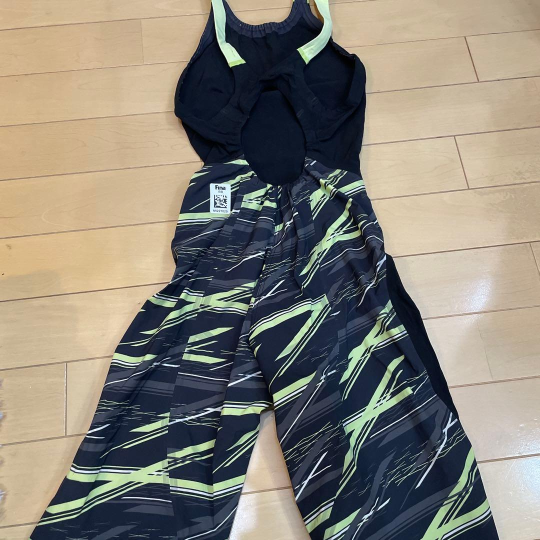 セントラルスポーツ　高速水着