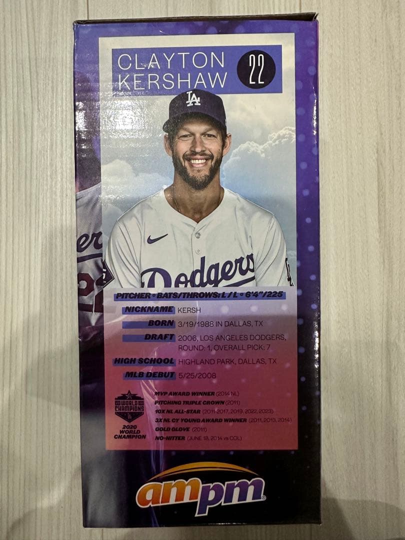 [球場限定・非売品］WS連覇！カーショーボブルヘッド