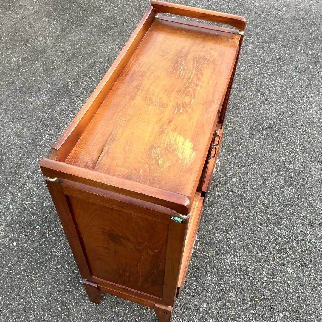 昭和　レトロ　古家具　ガラス戸　木製キャビネット　食器棚　サイドボード　本棚