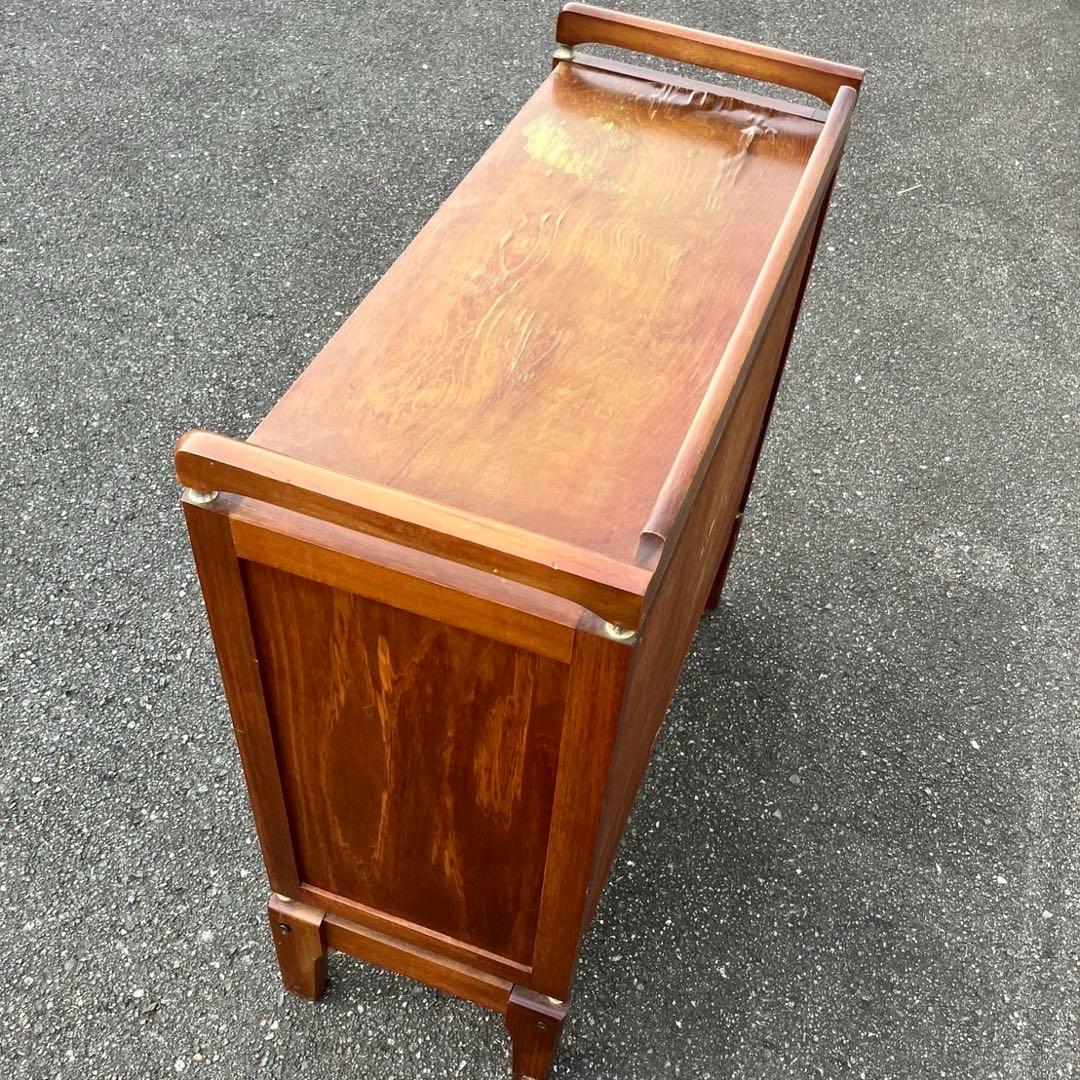 昭和　レトロ　古家具　ガラス戸　木製キャビネット　食器棚　サイドボード　本棚