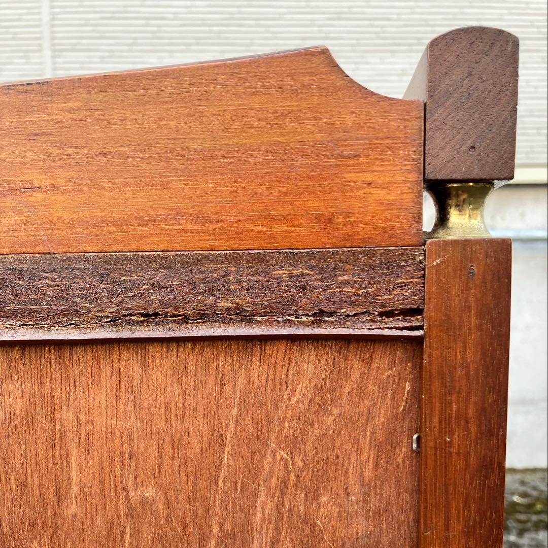 昭和　レトロ　古家具　ガラス戸　木製キャビネット　食器棚　サイドボード　本棚