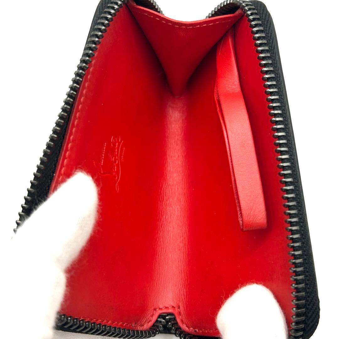 【美品】クリスチャンルブタン パネトーネ キーケース スパイク スタッズ レザー