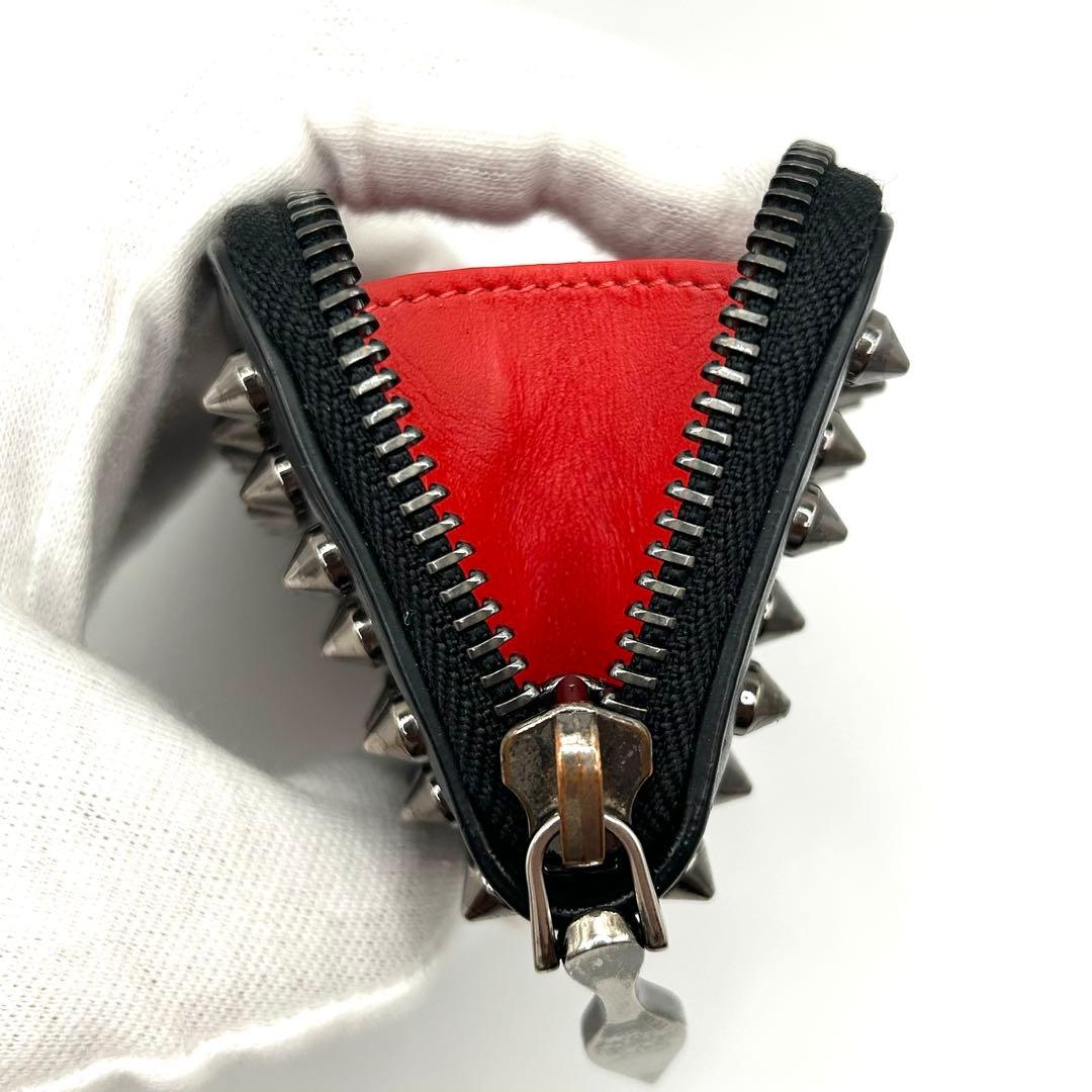 【美品】クリスチャンルブタン パネトーネ キーケース スパイク スタッズ レザー