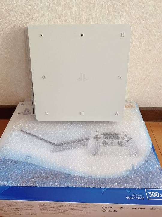 SONY PlayStation4 ホワイト ソフト付き