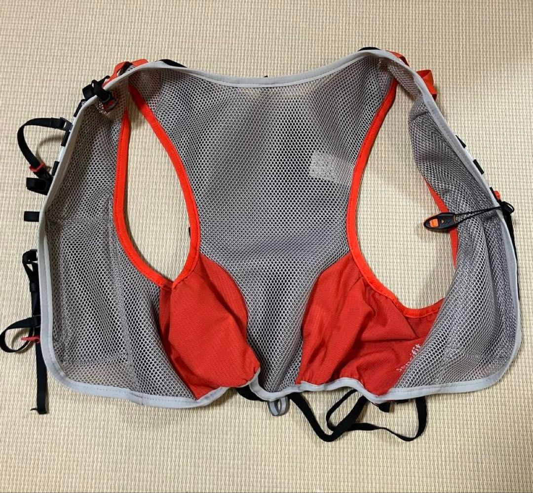 Salomon トレイルランニングベスト M/L サロモン　フラスク