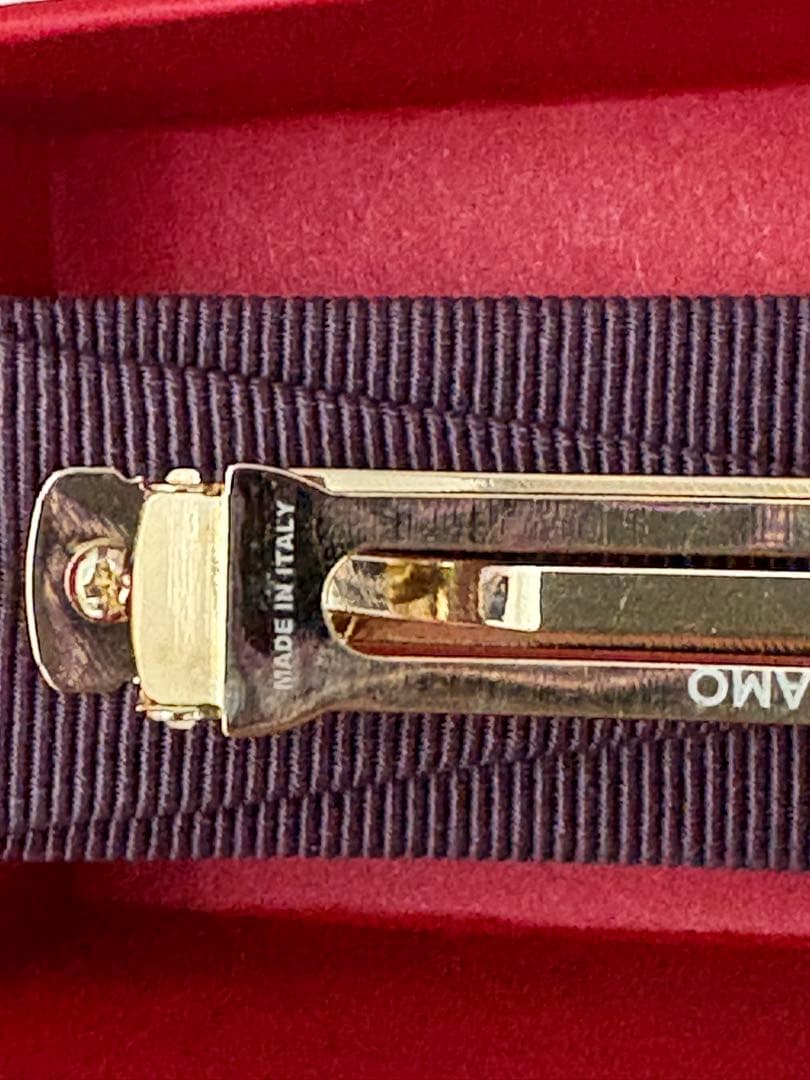 フェラガモ ヘアクリップ