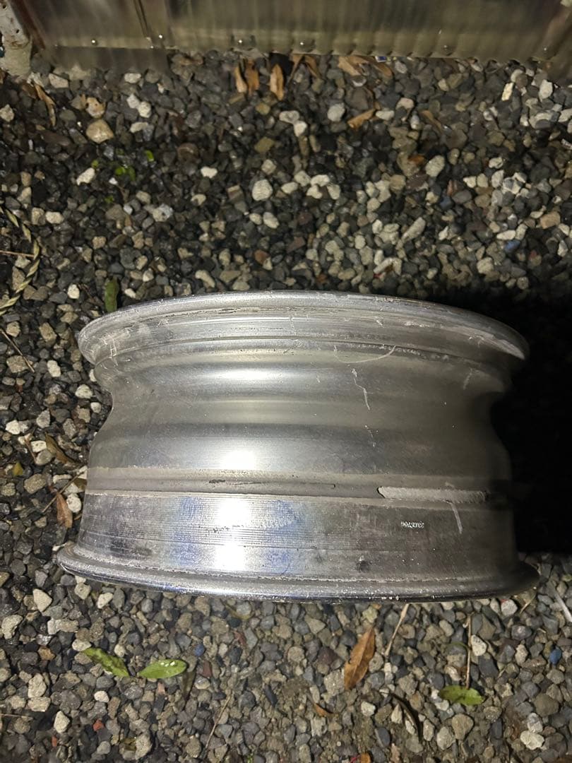 VSKF 18インチ 8j+38 旧vskf