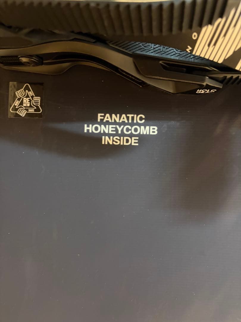 FNTC TNT スノーボード、SALOMONビンディング　セット