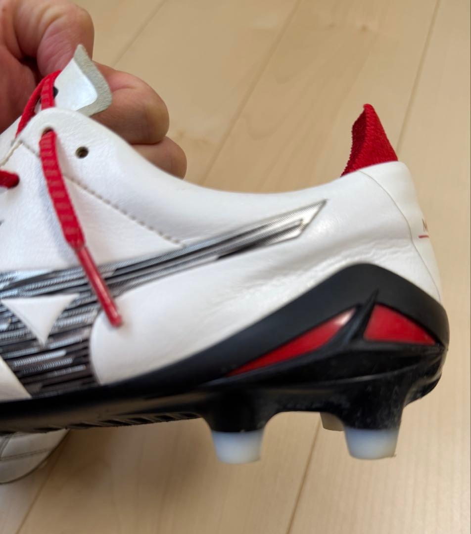 ミズノ　モレリア ネオⅣ JAPAN 24センチ