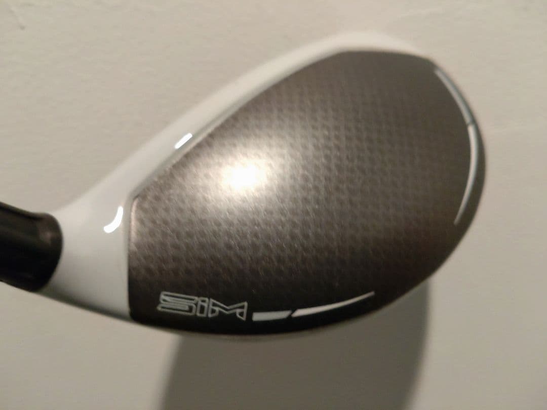 テーラーメイドSIM MAX HYBRID 4 22°TENSEI TM 60R