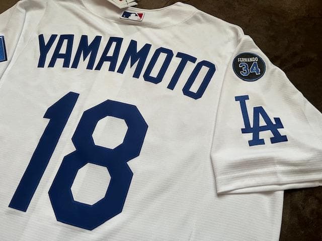 山本由伸WS優勝/MVP記念レプリカWS/34パッチ付ジャージL/US限定品