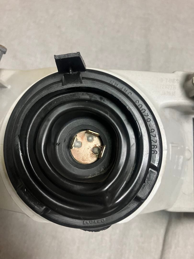 の*こ様 トヨタ AE86 カローラレビン LEVIN後期 ヘッドライト 前から