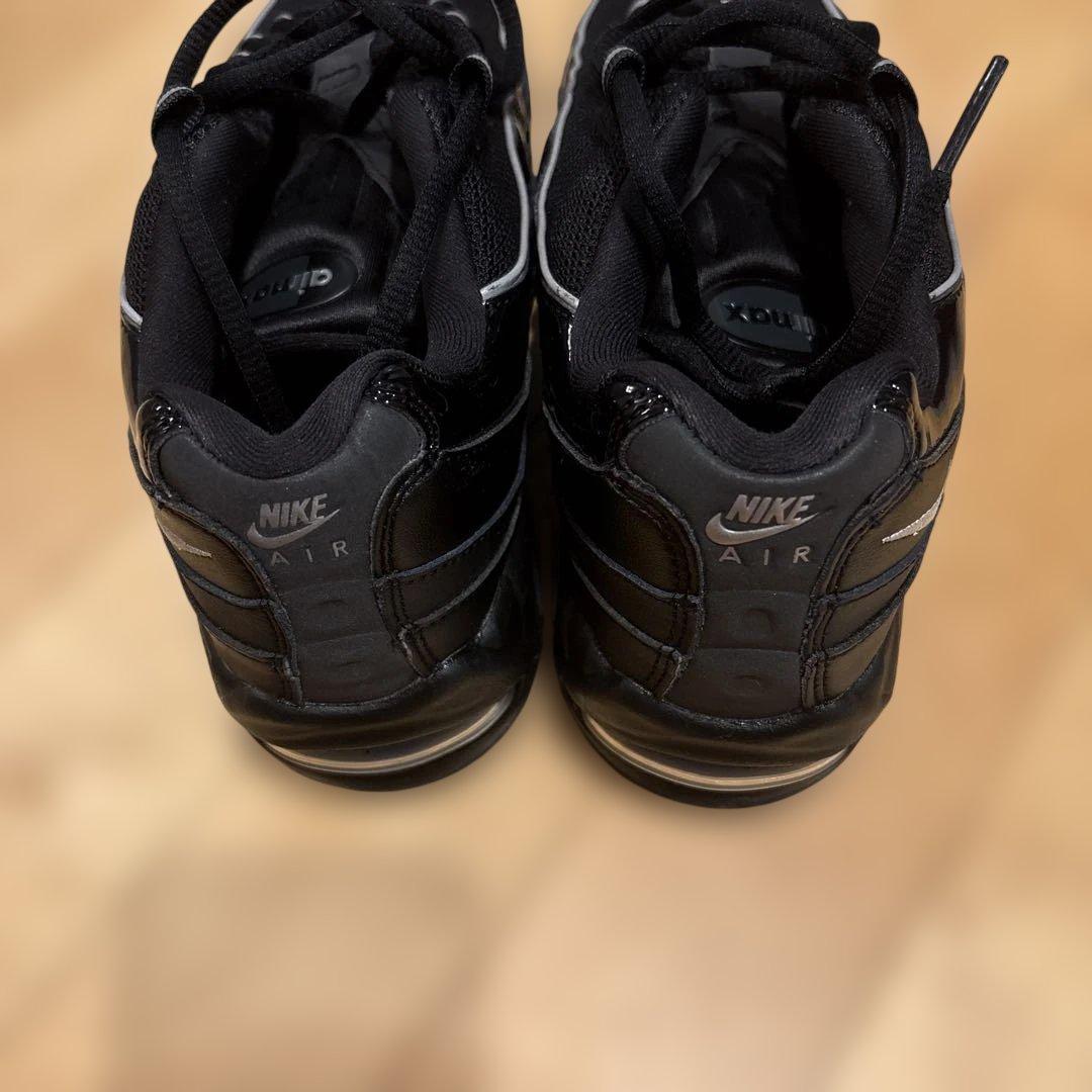 ナイキ エアマックス 95 ビッグバブル