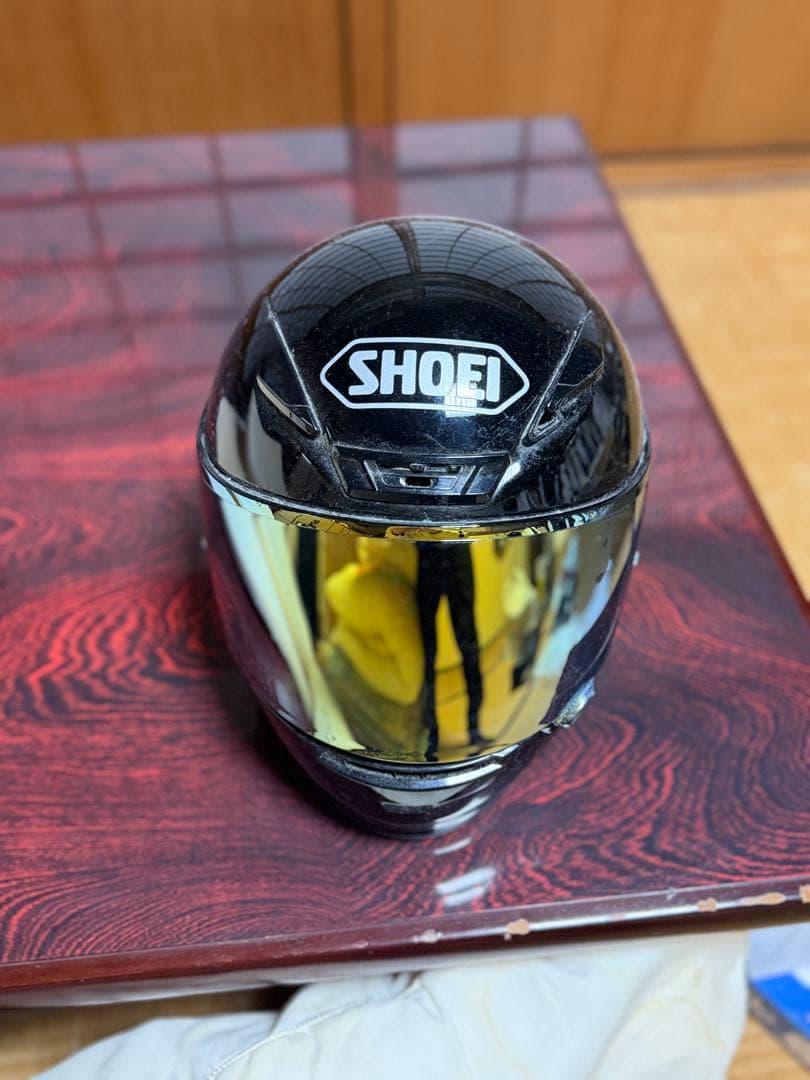 SHOEI Z7 フルフェイスヘルメット ブラック/ゴールド