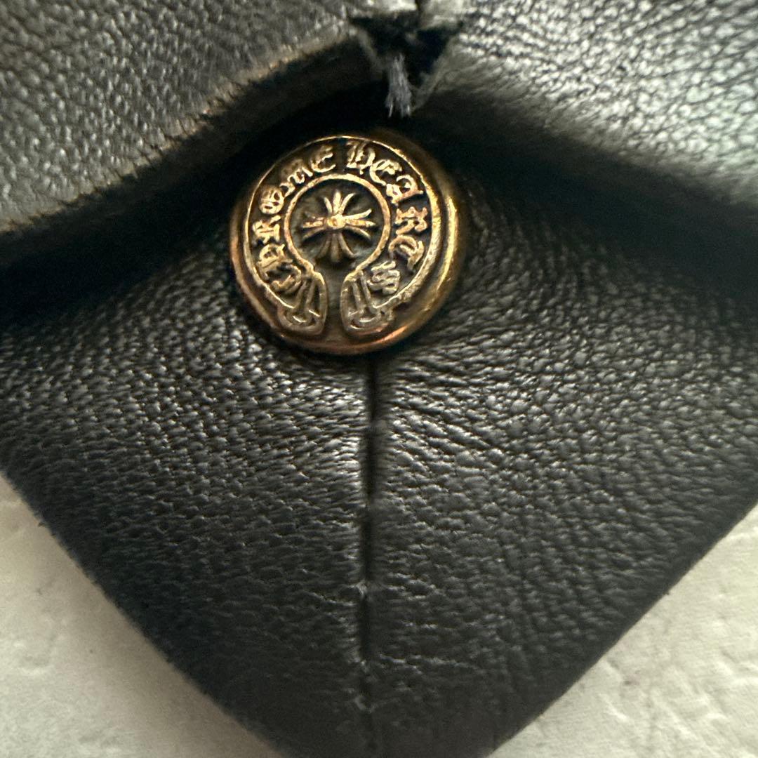 クロムハーツエンブレム付き ブラック 革ネクタイ