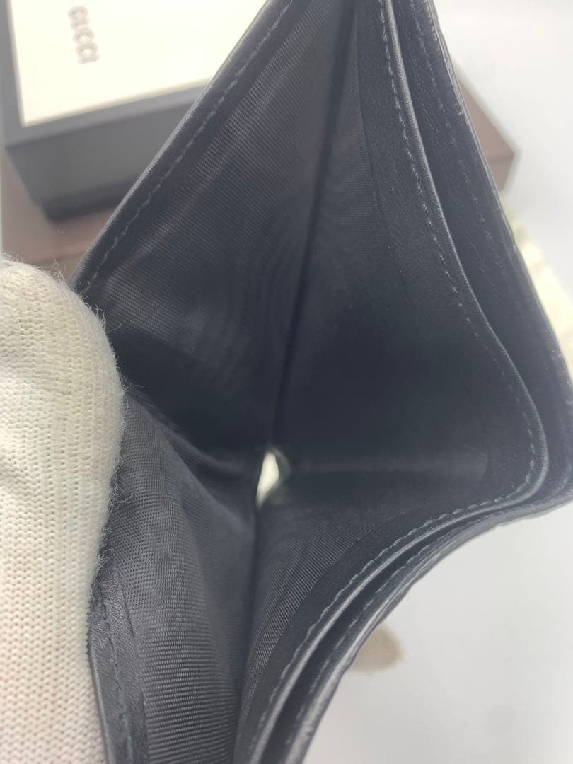 人気　グッチ　折り財布　GGシマ　レザー　ブラック　フラップ　GG柄 P55