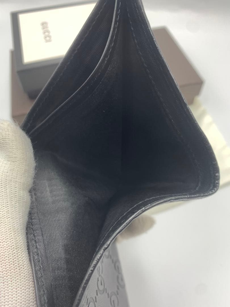 人気　グッチ　折り財布　GGシマ　レザー　ブラック　フラップ　GG柄 P55