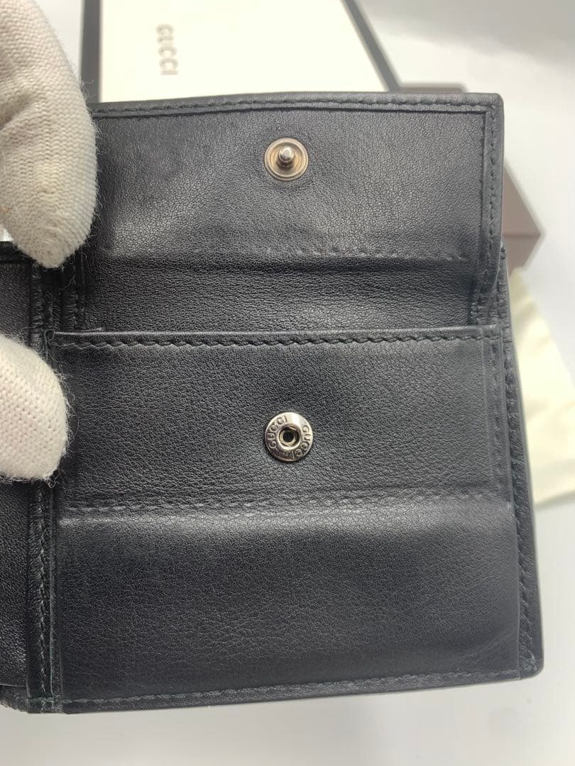 人気　グッチ　折り財布　GGシマ　レザー　ブラック　フラップ　GG柄 P55