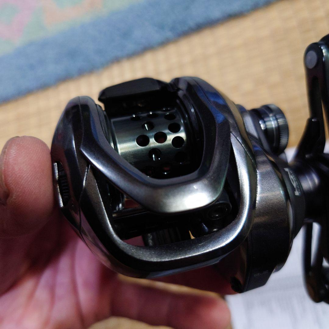 シマノ　25SLX BFS XG　左巻き