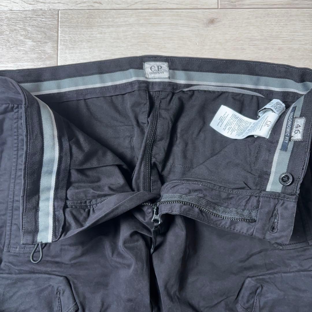 パンツ C.P. Company cargo pants ERGONOMIC FIT