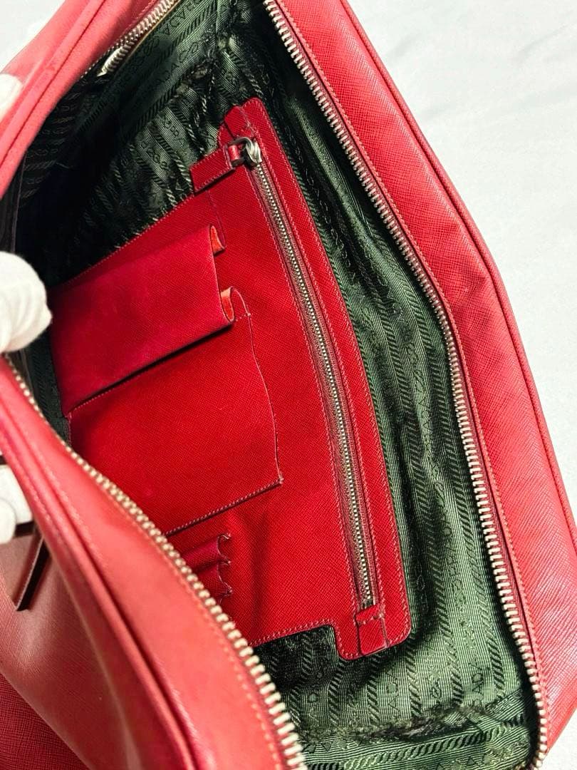 bori PRADA サフィアーノレザー バッグ レッド　ブリーフケース
