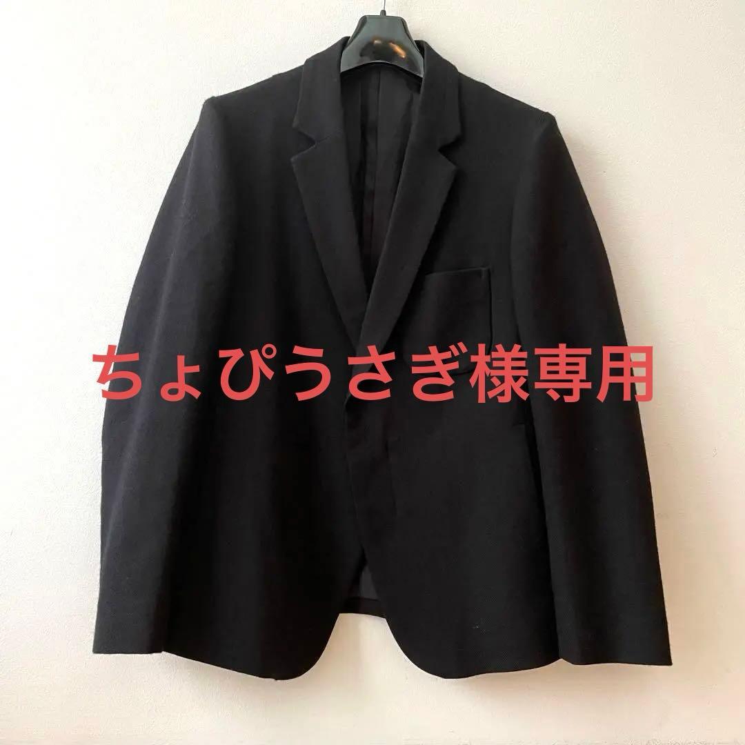 ゴーシュ 黒のウールジャケット、高城染工 生成りパンツ