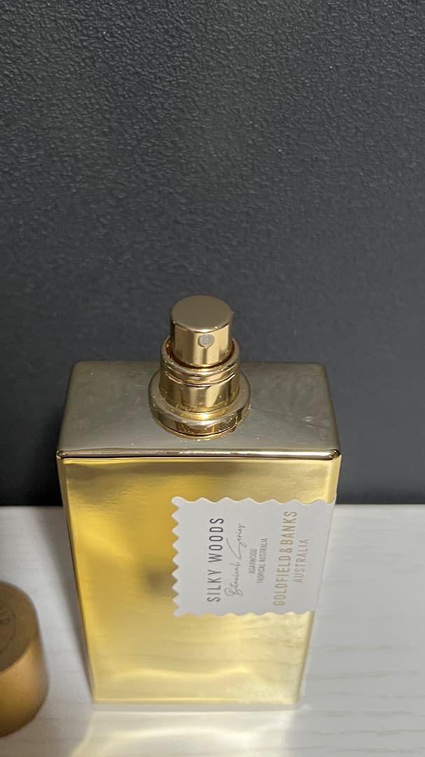 GOLDFIELD & BANKS SILKY WOODS 100ミリ香水