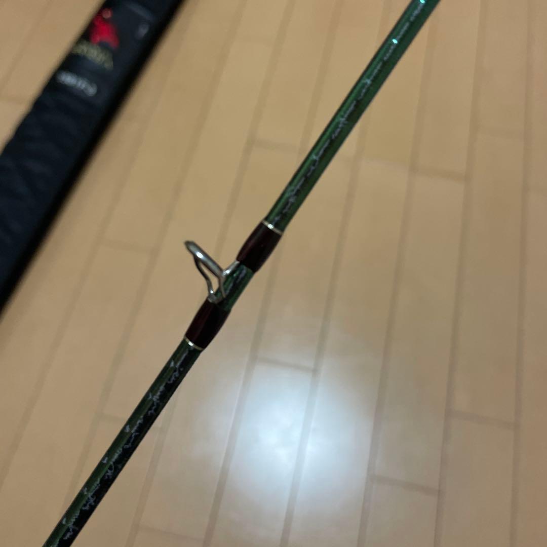 シマノ 18 ワールドシャウラ　1581F-3