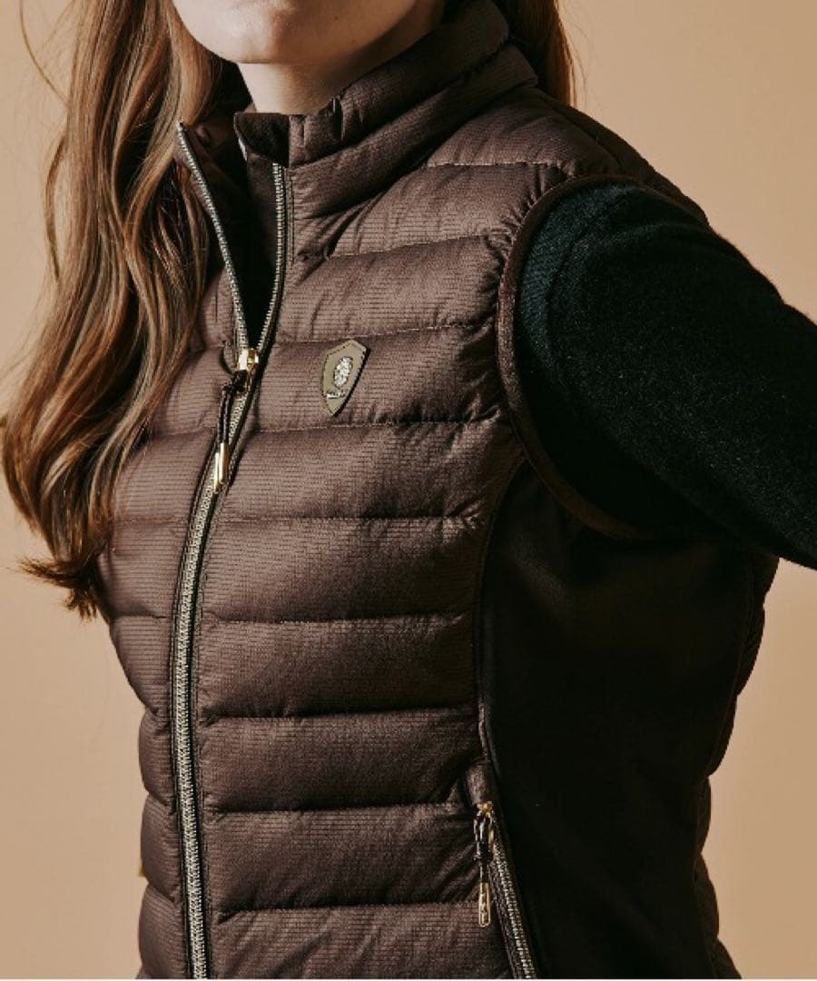 [美品] フェリージFelisi ダウンベスト レディース