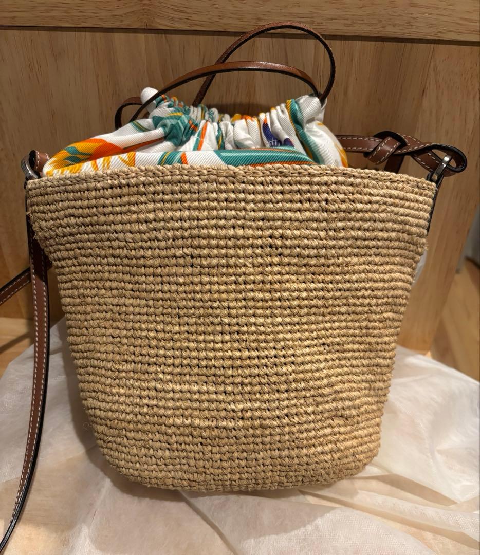 かごバッグ ドローストリングポシェット バスケット ロエベ ショルダーバッグ