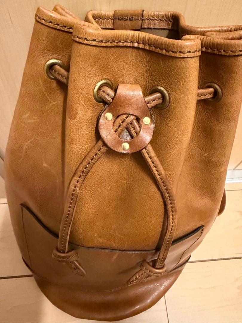 ヘルツ　ソフトレザーのボンサック　グリーン